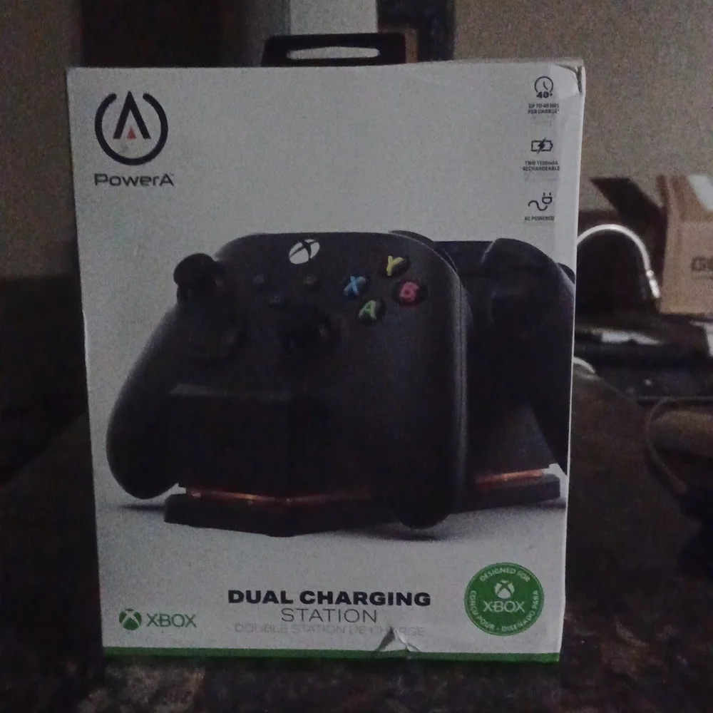 Xbox dual charging station